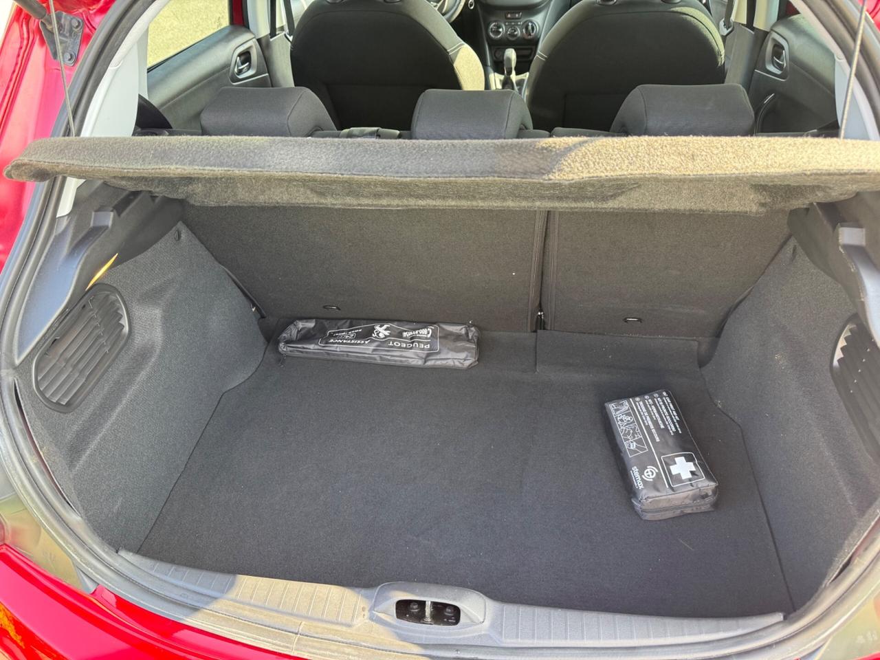 Peugeot 208 BlueHDi 100 5 porte GT Line