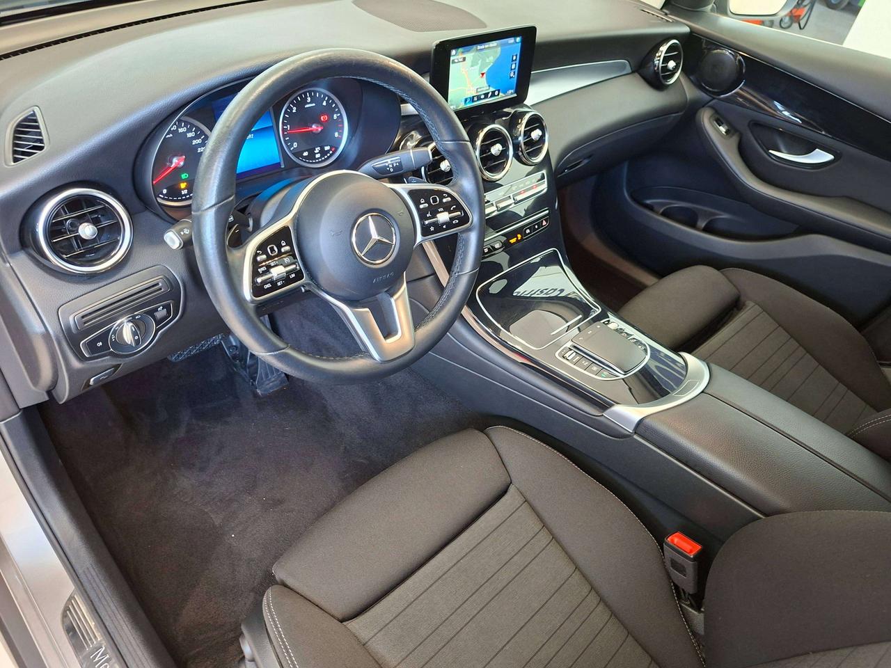 Mercedes-Benz GLC 220 d Business 4matic Aut 2 ANNI DI GARANZIA AYVENS