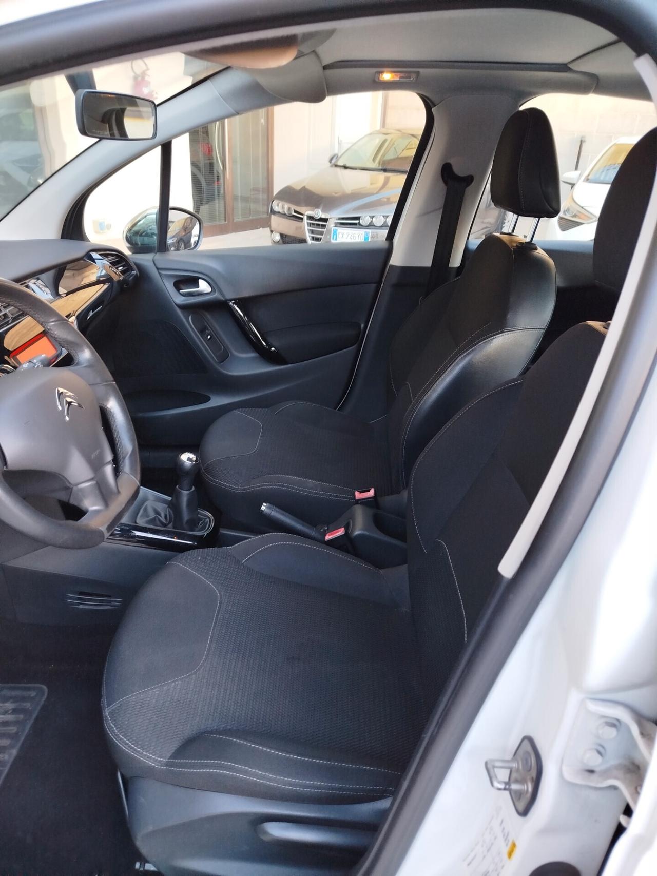 Citroen C3 1.2 VTi 82 Vanity Fair 10