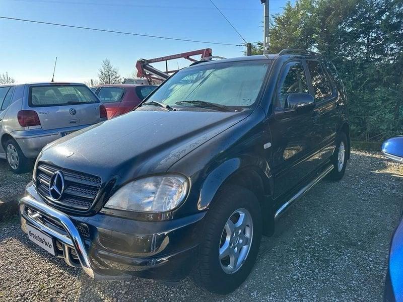 Mercedes-Benz Classe M ML 270 turbodiesel cat CDI