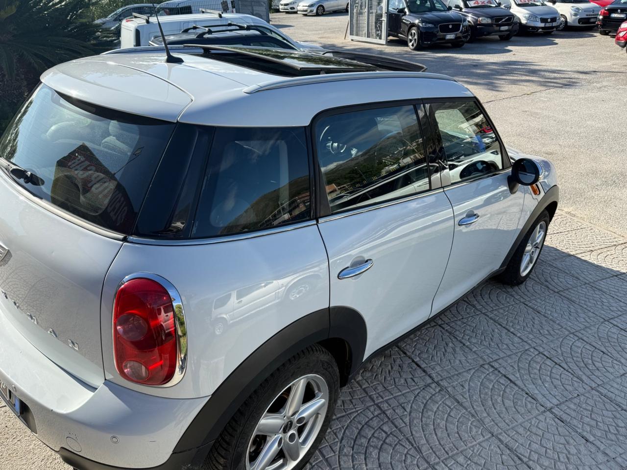 Mini Cooper D Countryman tetto apribile distribuzione fatta