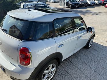 Mini Cooper D Countryman tetto apribile distribuzione fatta