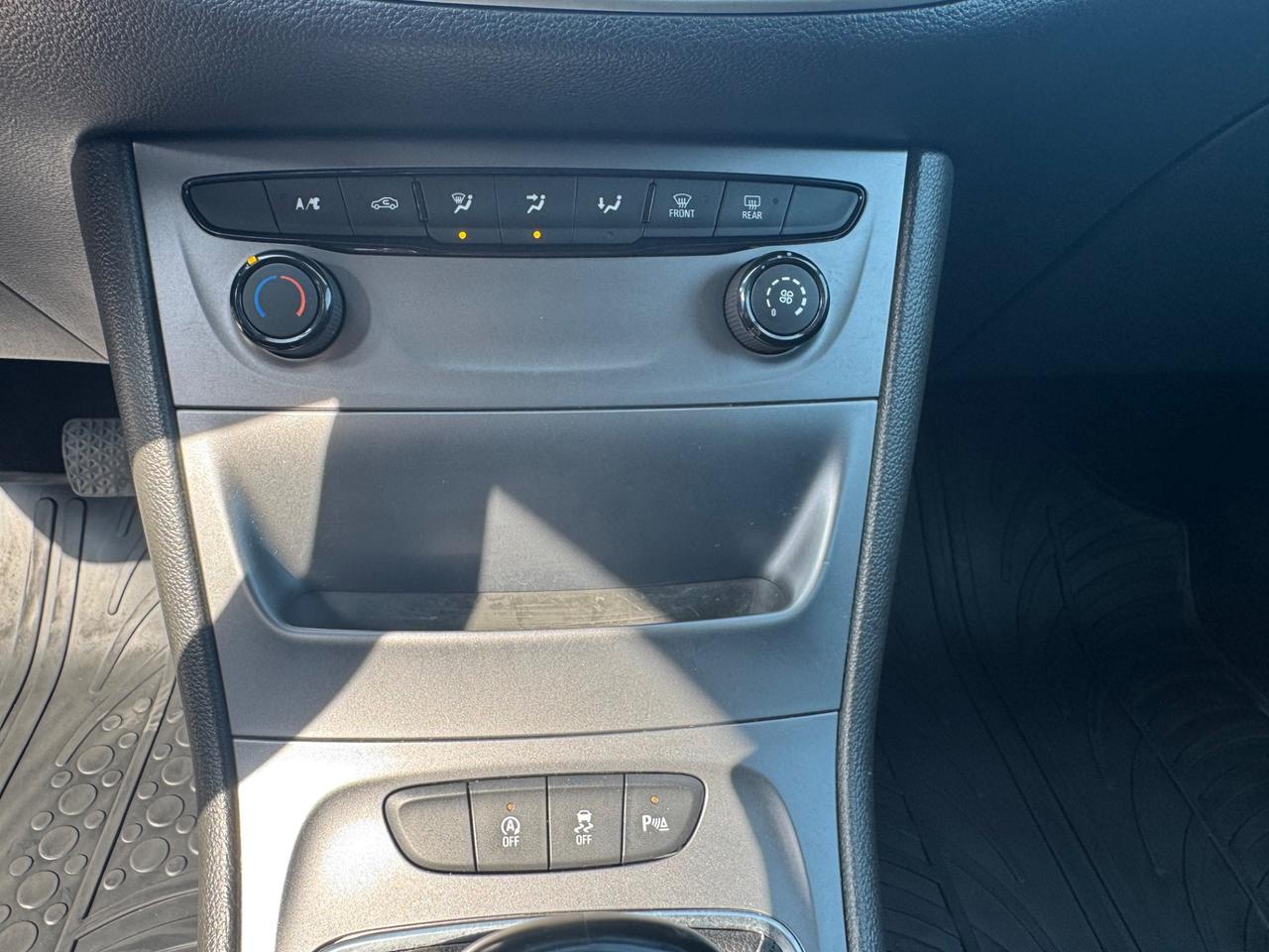 OpelAstra 1.6 CDTi 136CV S&S Sports Tourer Innovation Neopatentati