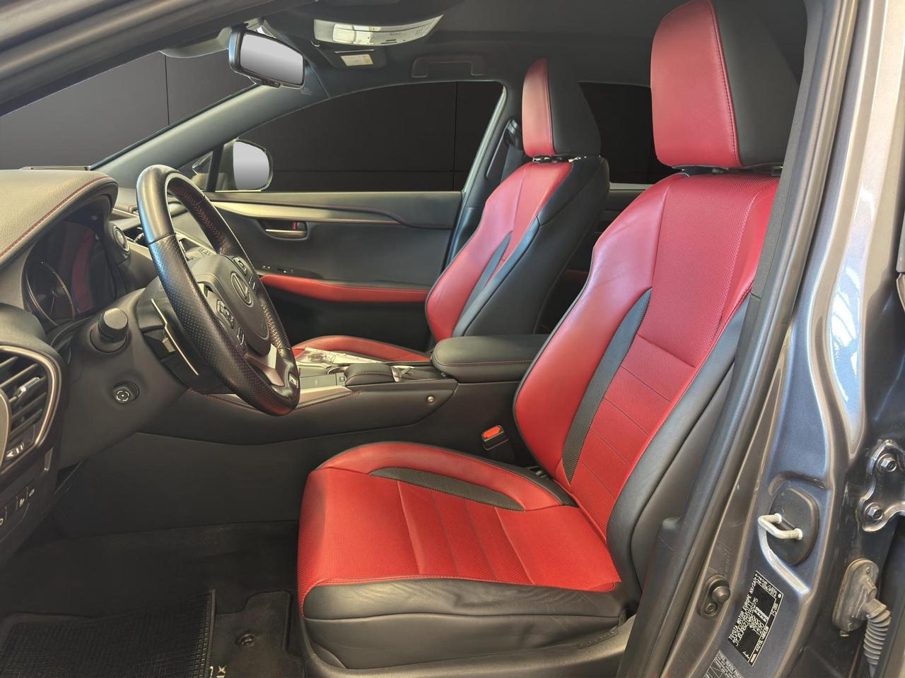 Lexus NX 300h 2.5 F Sport 4wd cvt