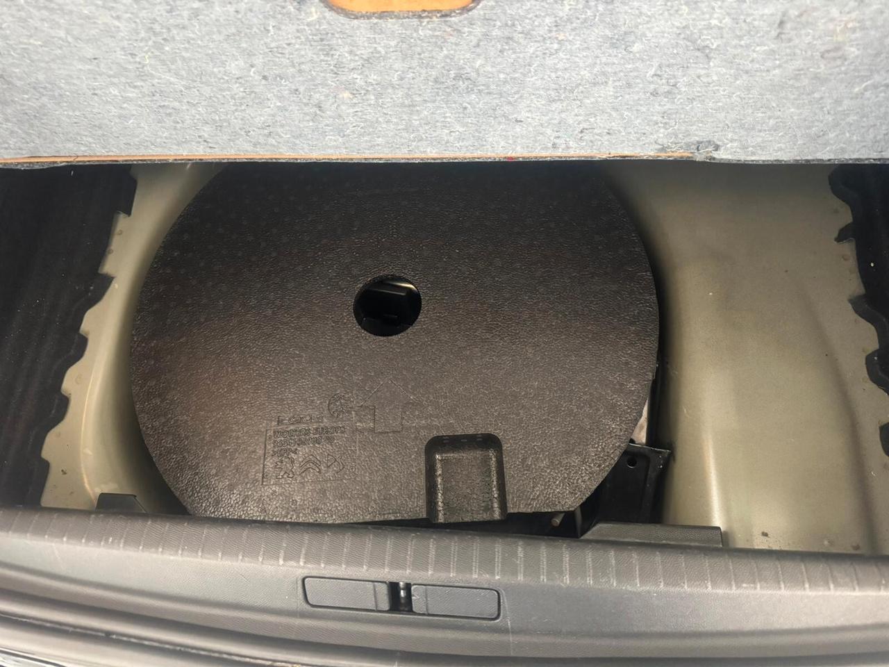 Peugeot 208 OK NEOPATENTATI - PREZZO REALE NO VINCOLI