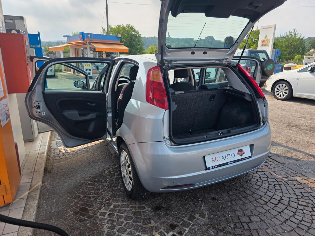 Fiat Grande Punto Grande Punto 1.3MJT 90 3p.Van Dyn. 2pt