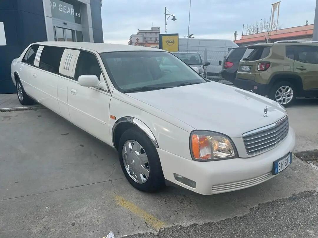 Cadillac Deville Sedan Stretch Limousine