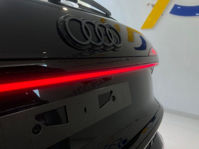 AUDI Q3 SPB TDI 110 kW S tronic S Line edition tetto Aprib