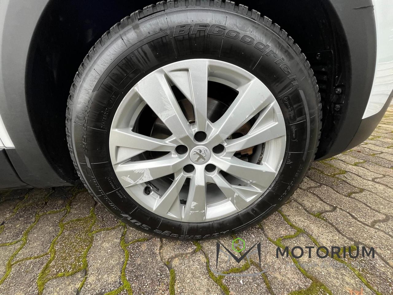 Peugeot 3008 BlueHDi 130 SeS EAT8