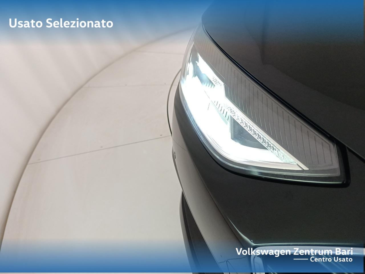 Audi A4 30 2.0 tdi mhev business 136cv s-tronic