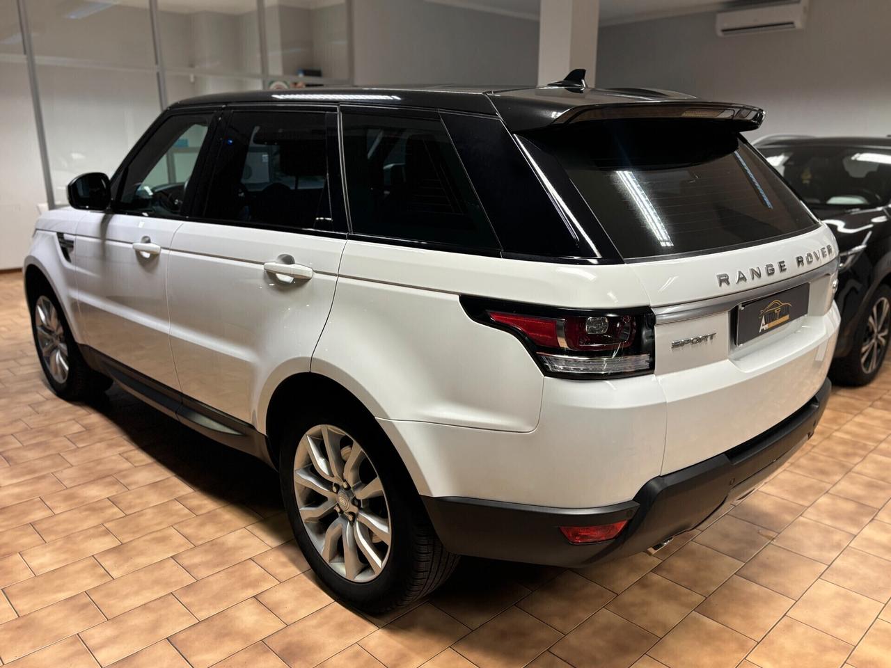 Land Rover Range Rover Sport 3.0 tdV6 SE * EURO6*TETTO*TAGLIANDI CERTIFICATI*