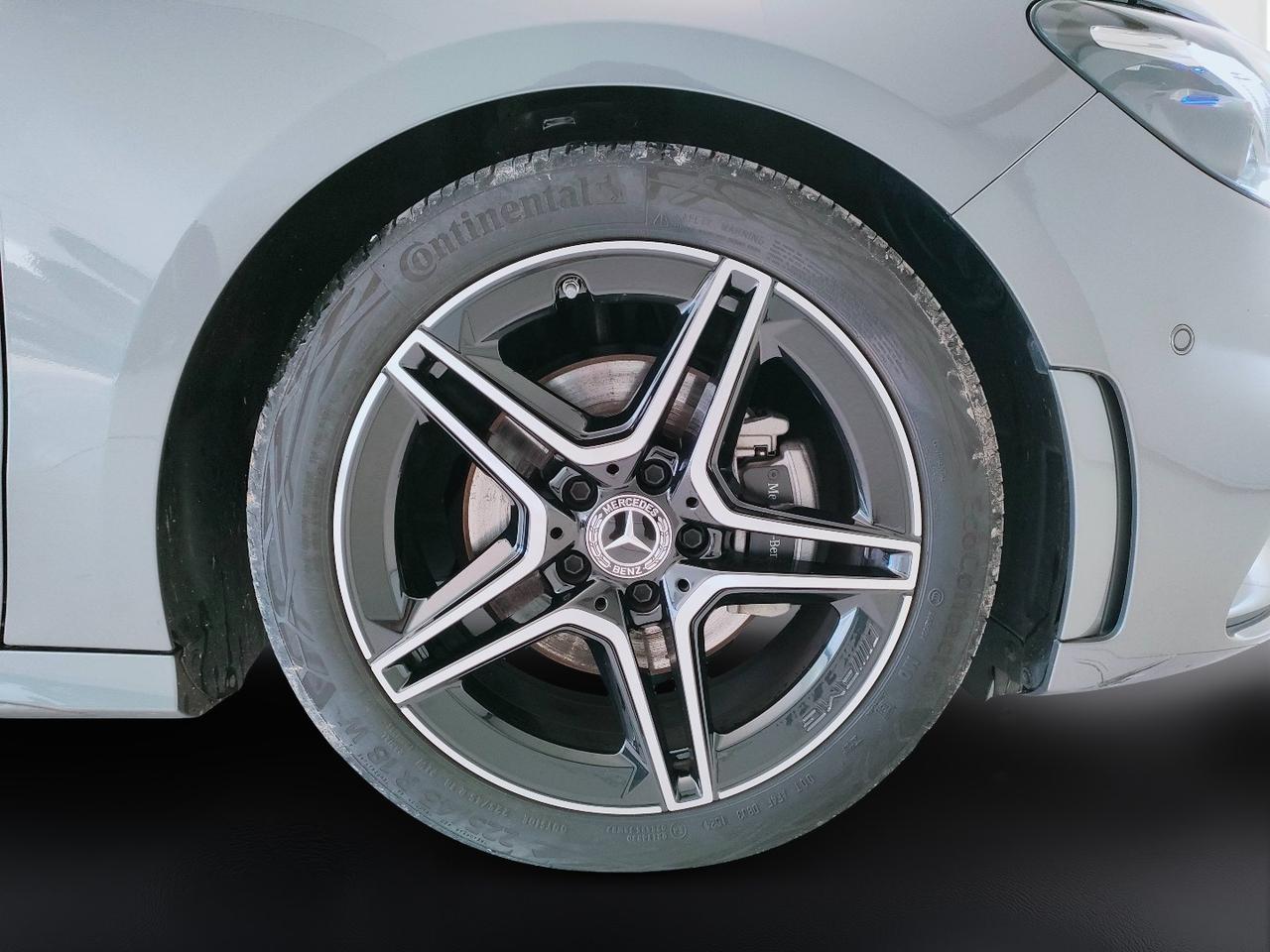 Mercedes-Benz Classe B - W247 2023 - B 180 d AMG Line Advanced Plus auto