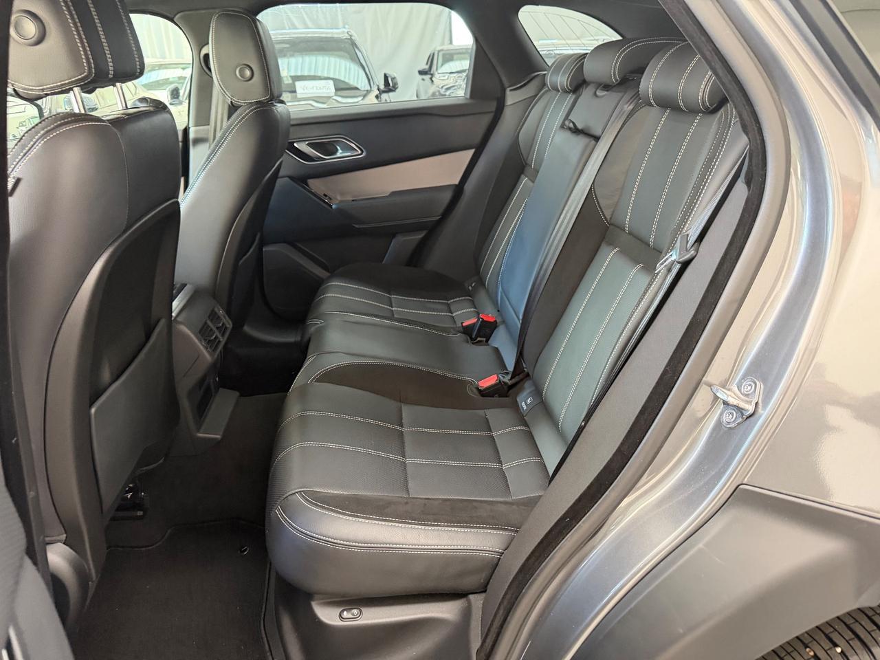 Land Rover Range Velar 2.0D I4 240 CV R-Dynamic SE