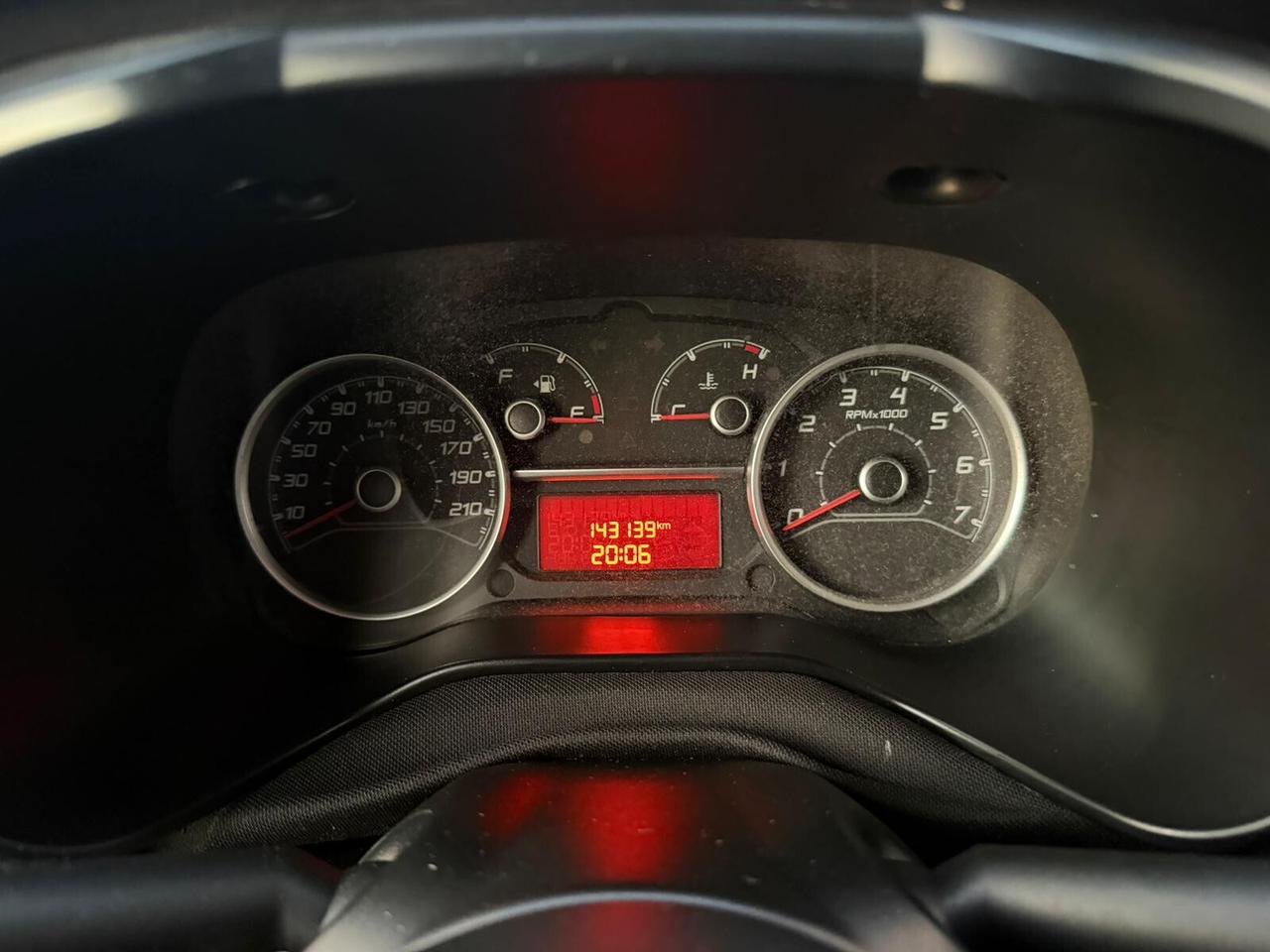 Fiat Doblò 5 POSTI AUTOCARRO