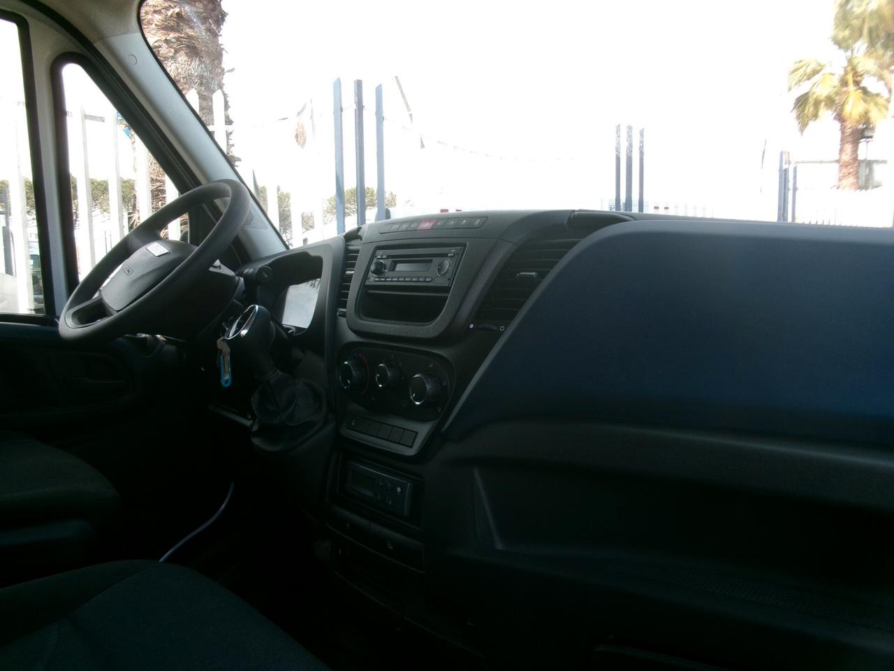 Iveco Daily 35C14 2.3 140CV FRIGO FRCX 07/2027 HY-MATIC 7 PEDA