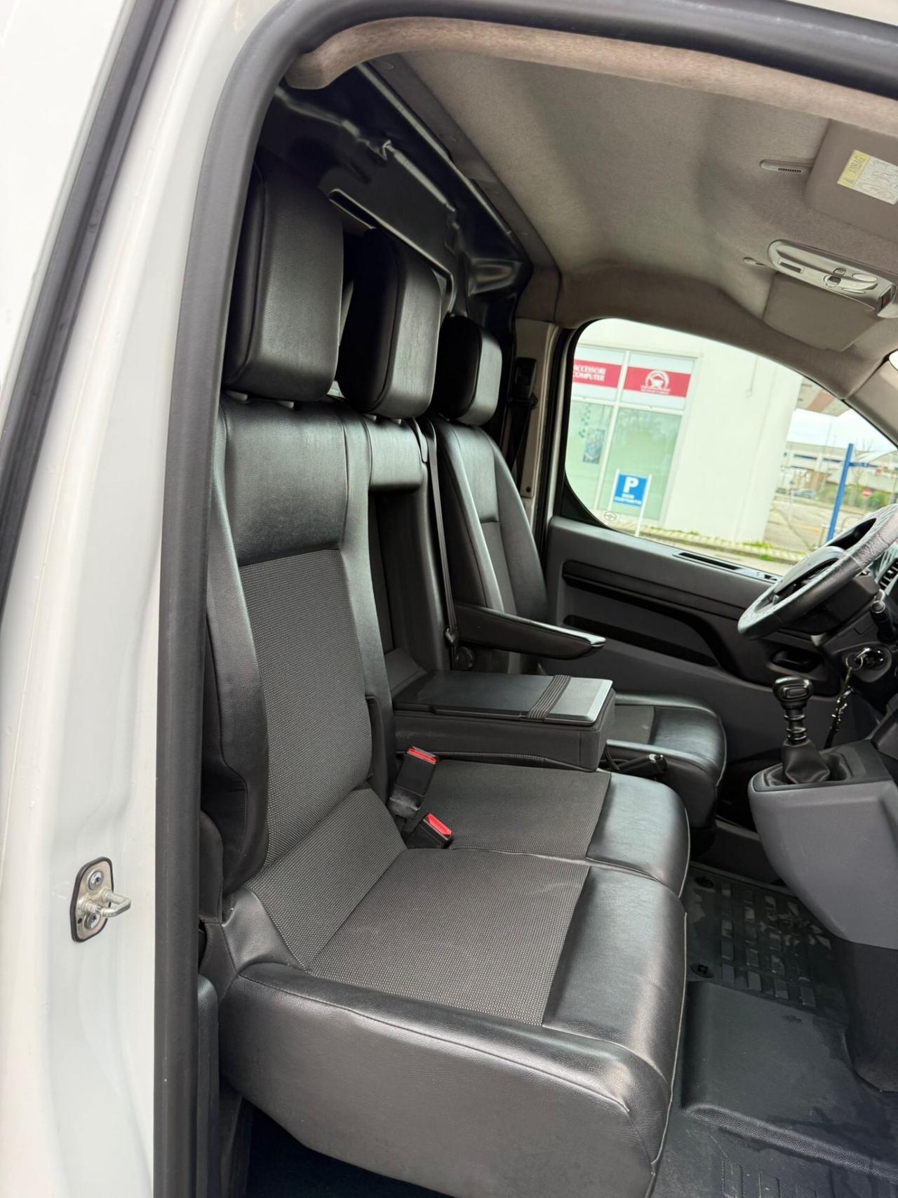 Peugeot Expert 2.0 BlueHDi 120 CV 2017