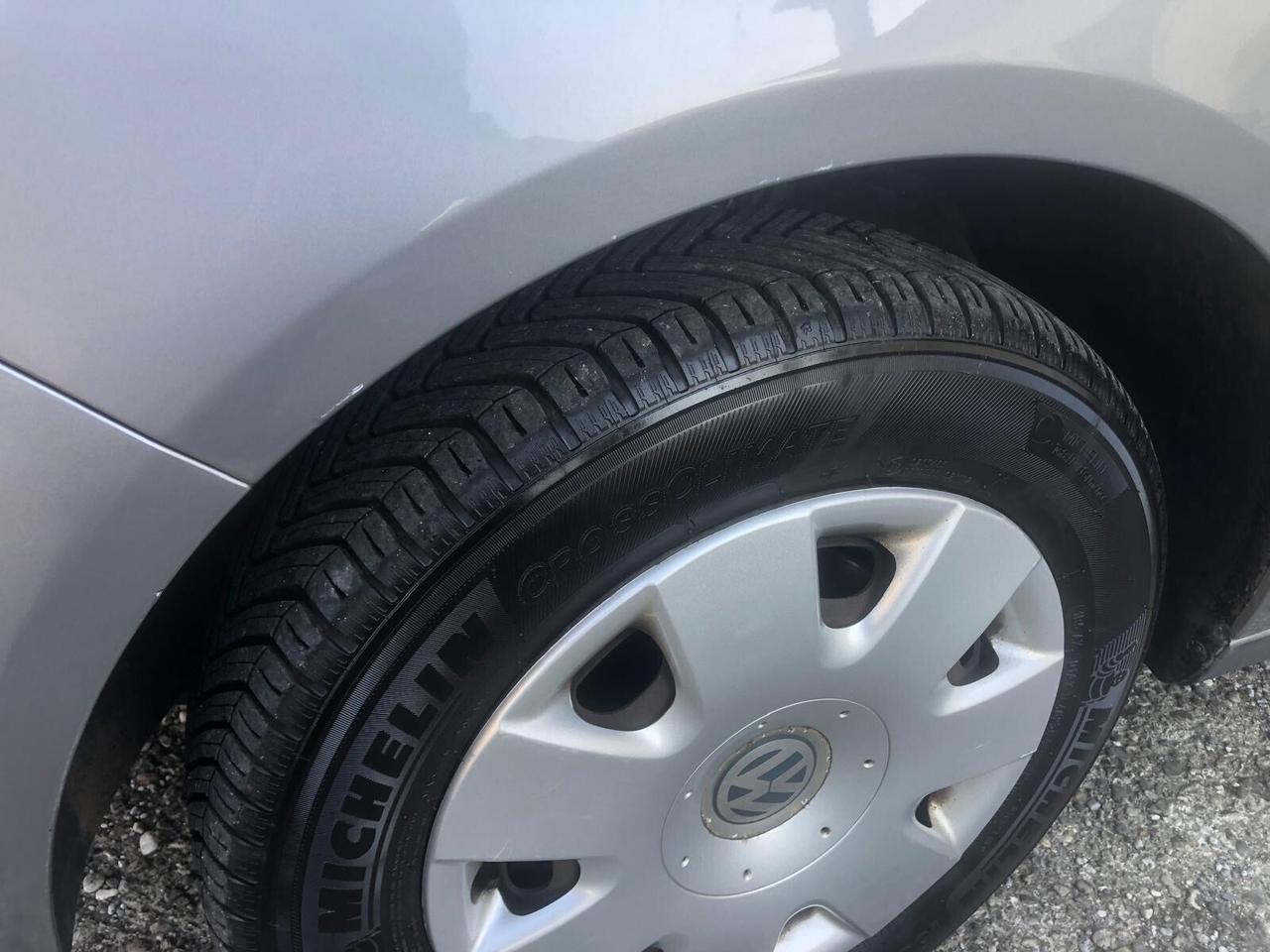 VOLKSWAGEN POLO 1.2 BENZINA