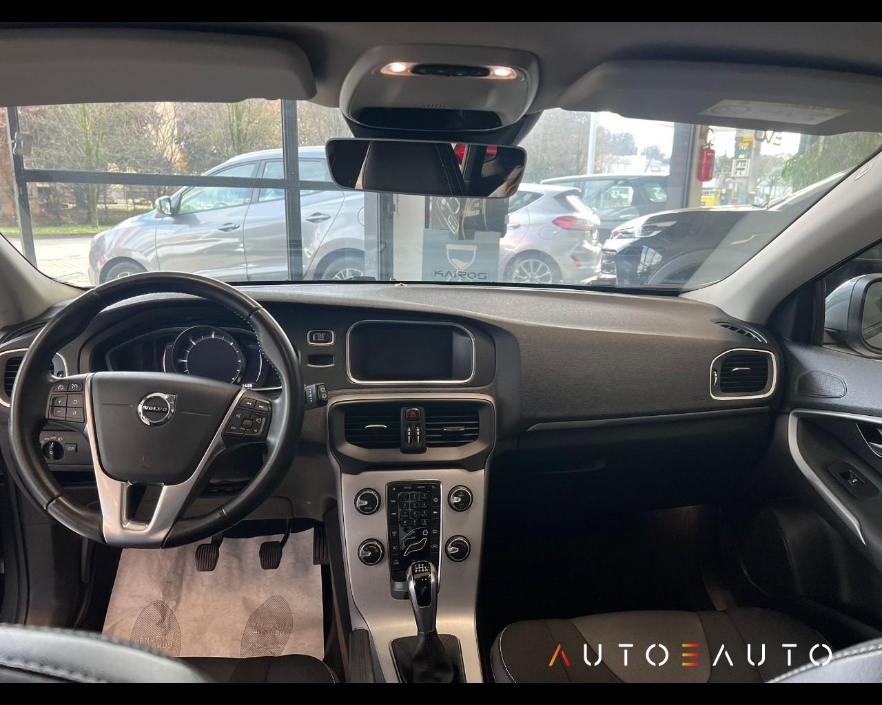 VOLVO V40 II - V40 1.5 t2 Business geartronic