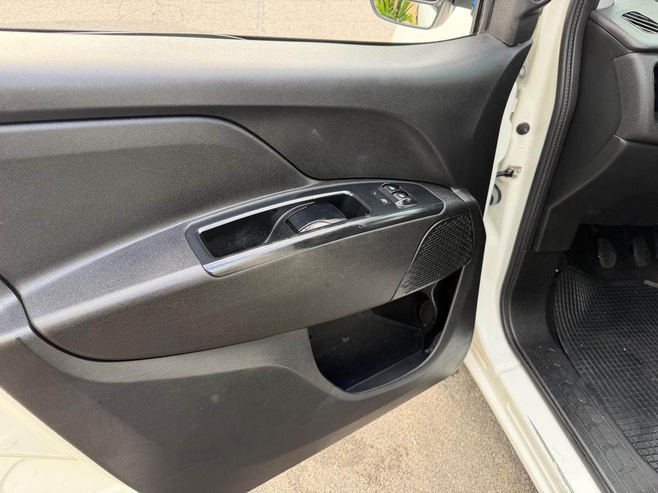 Fiat Doblo Doblò 1.4 T-Jet Natural Power PC-TN Cargo Lamier. SX 3 posti