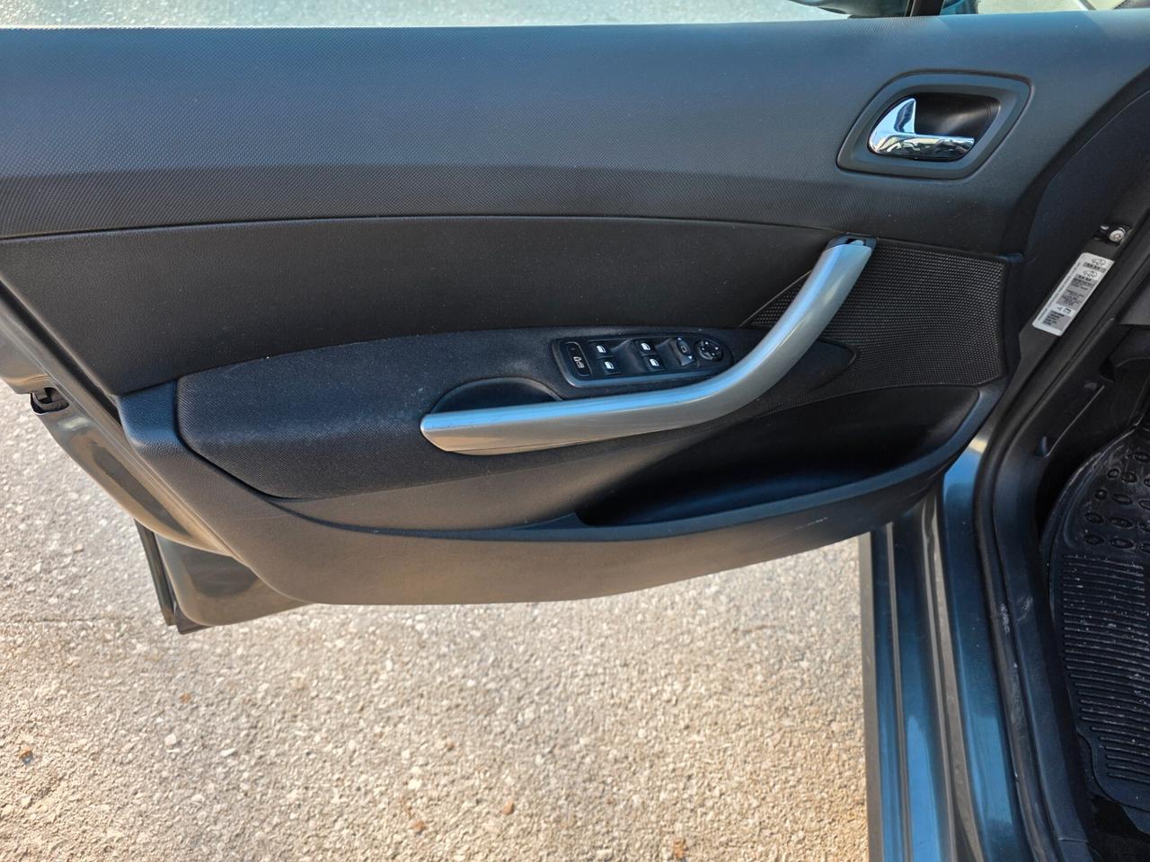 Peugeot 308 1.6 HDi 90CV SW Ciel Premium