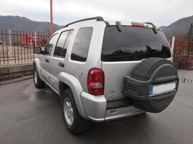 Jeep Cherokee 2.5 CRD Limited