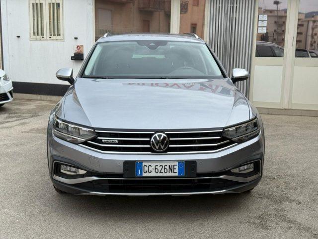 VOLKSWAGEN Passat Alltrack 2.0 TDI 200 CV 4MOTION DSG