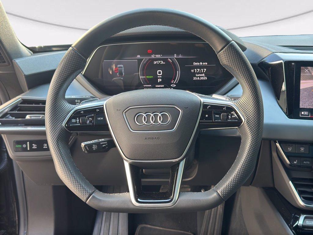 AUDI E-tron gt quattro del 2022