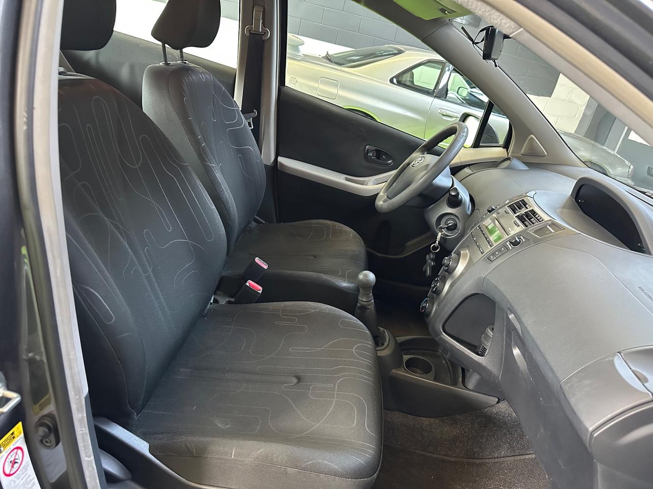 Toyota Yaris 1.0 5 porte 69cv
