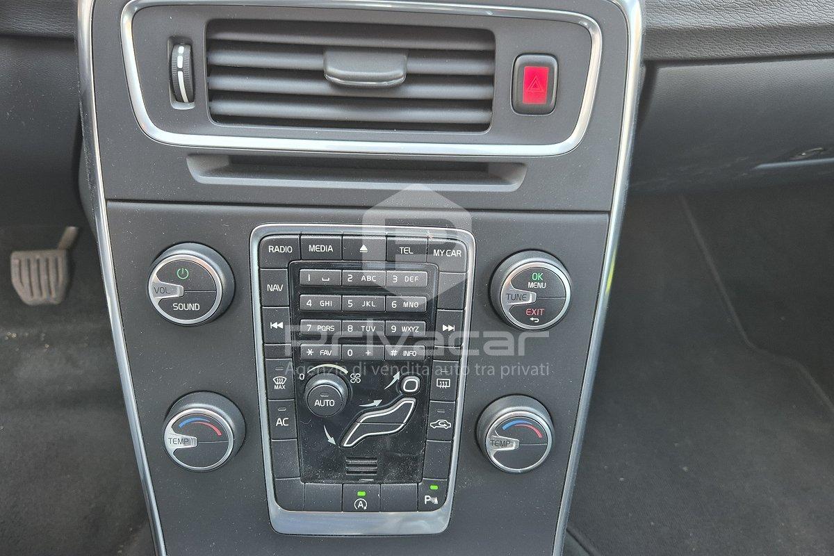 VOLVO V60 D2 1.6 Kinetic