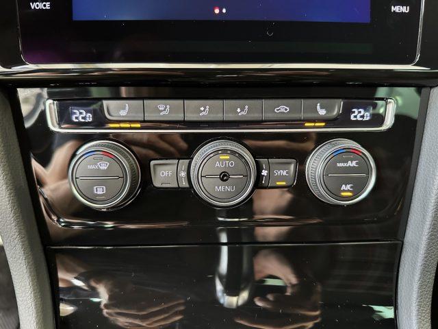 VOLKSWAGEN Golf GTI Performance 2.0 TSI DSG - 19" - Led Matrix - Navi