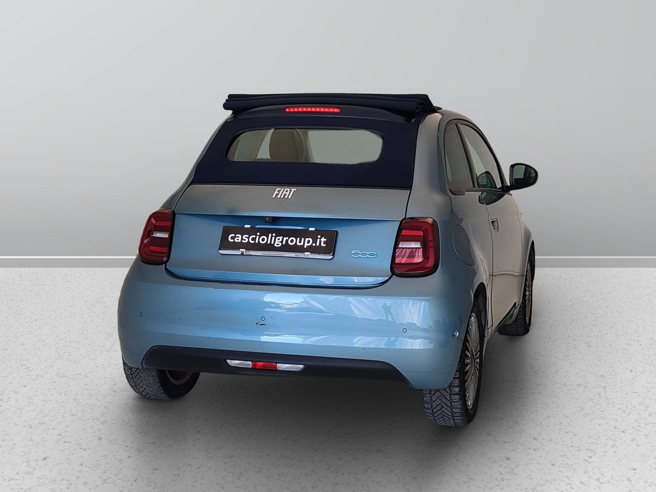FIAT 500e Cabrio - 500e Cabrio 42 kWh Icon