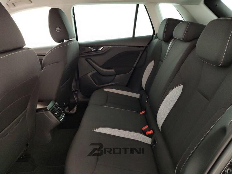 Škoda Kamiq Kamiq 1.0 tsi Black Dots 115cv dsg