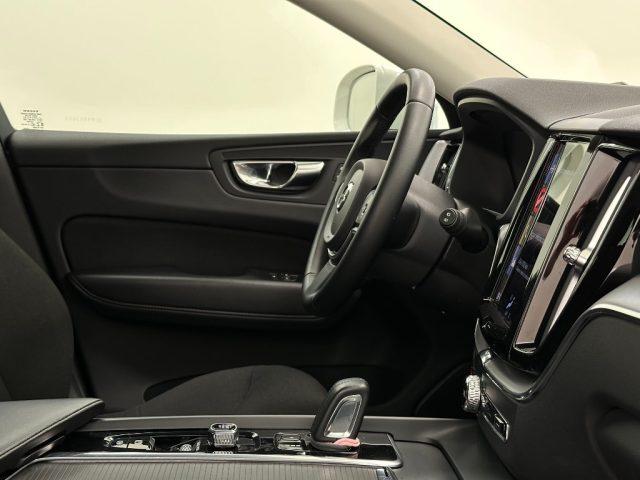 VOLVO XC60 B4 (d) Geartronic Inscription