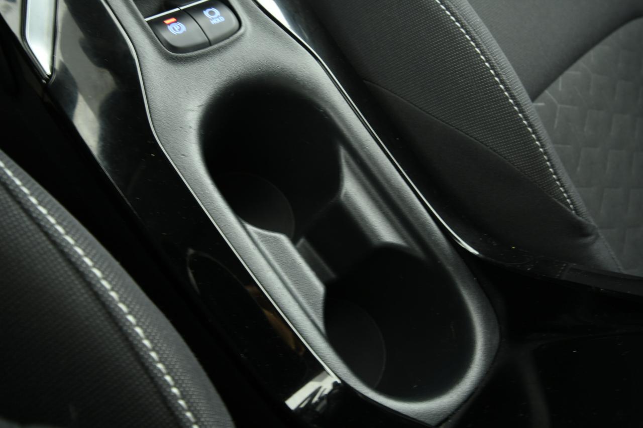 TOYOTA Corolla Touring Sports 1.8h Business cvt CAMERA+ACC+APP CONNECT