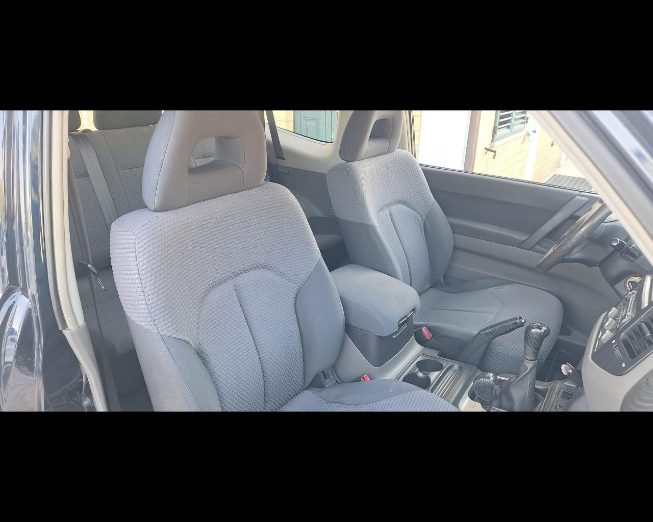 MITSUBISHI Pajero 3.2 16V DI-D 3p. GLX
