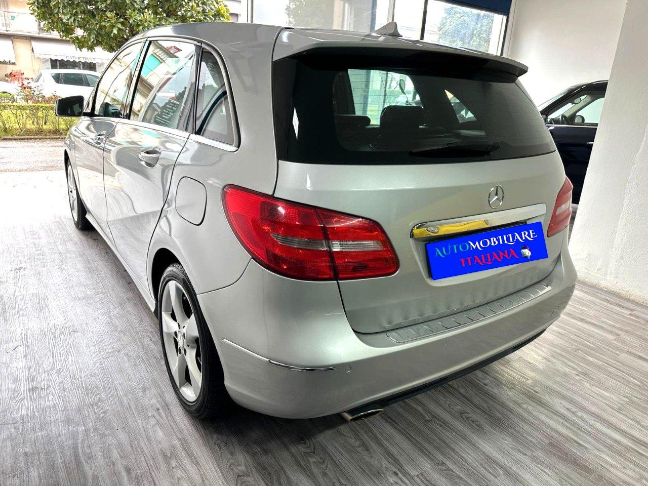 Mercedes-Benz B 180 B 180 be Premium