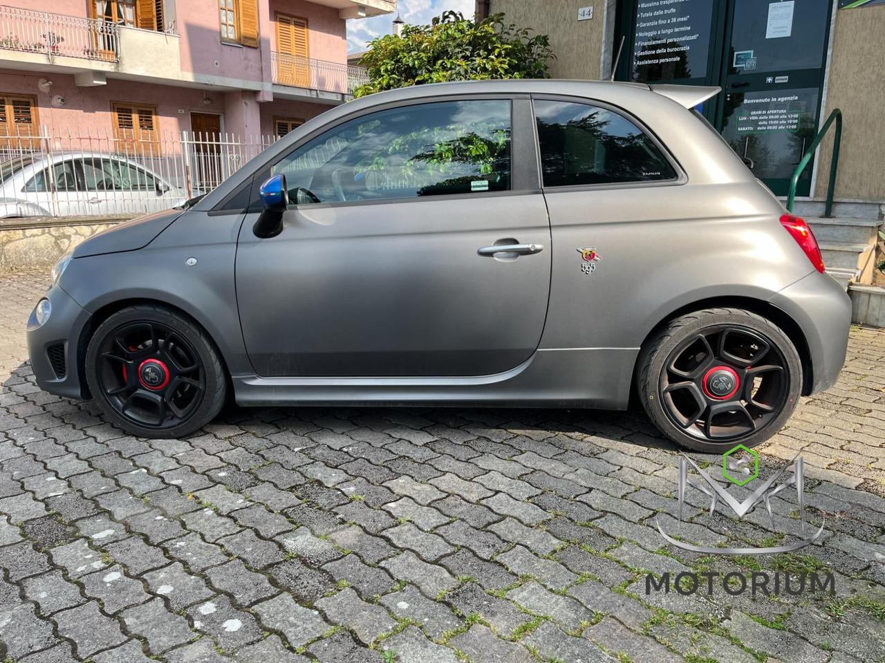 Abarth F595 1.4 t-jet 165cv