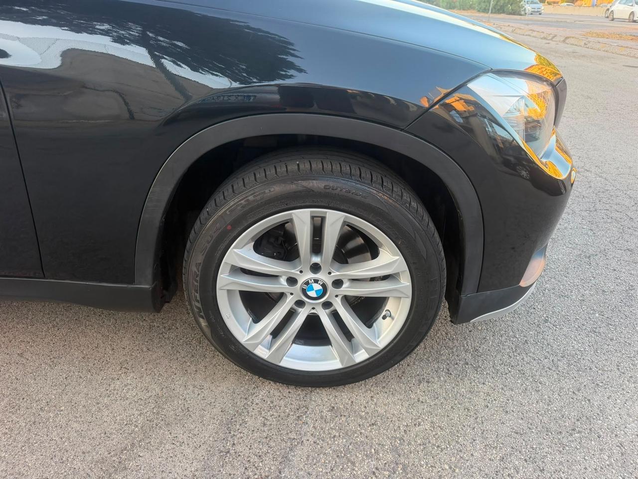 Bmw X1 sDrive18d X Line