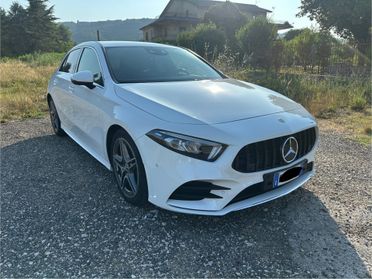 Mercedes-benz A 180 d Amg premium da vetrina