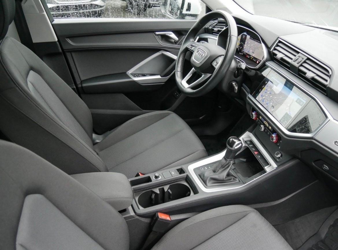 Audi Q3 Sportback 45TFSI e NAVI/VIRTUAL/SHZ/PDC