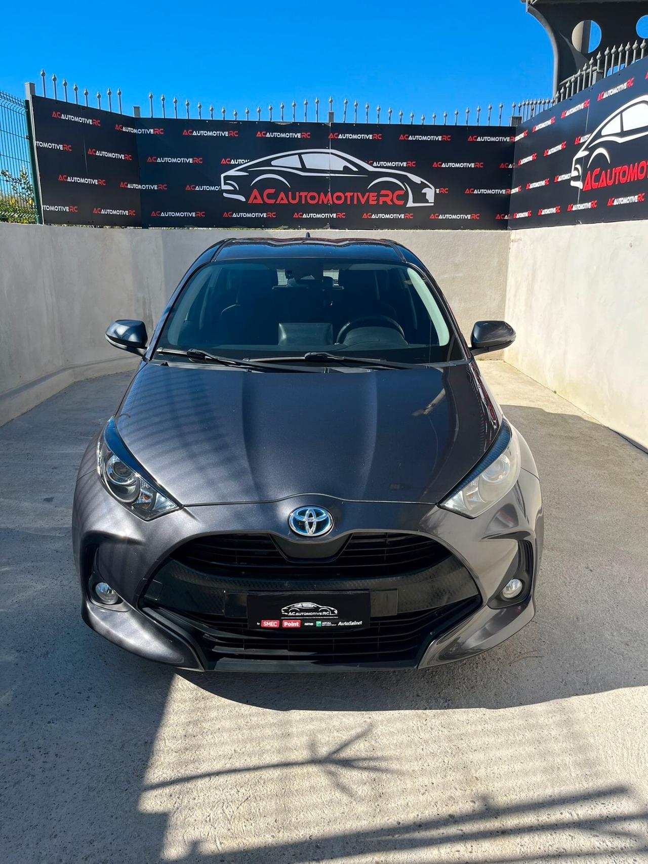 Toyota Yaris 1.5 Hybrid 5 porte Business