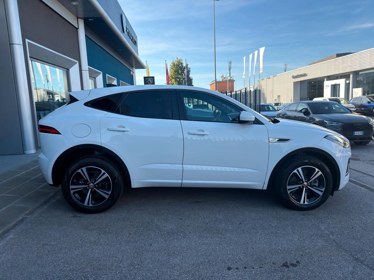 Jaguar E-Pace 2.0D I4 163 CV AWD Auto R-Dynamic SE