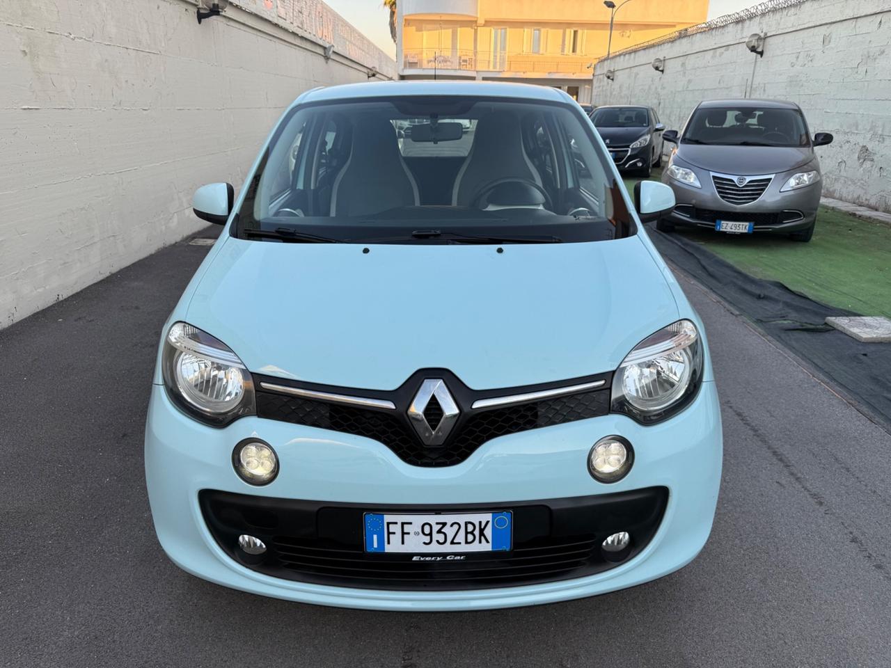 Renault Twingo Lovely 1.0benzina - 2016
