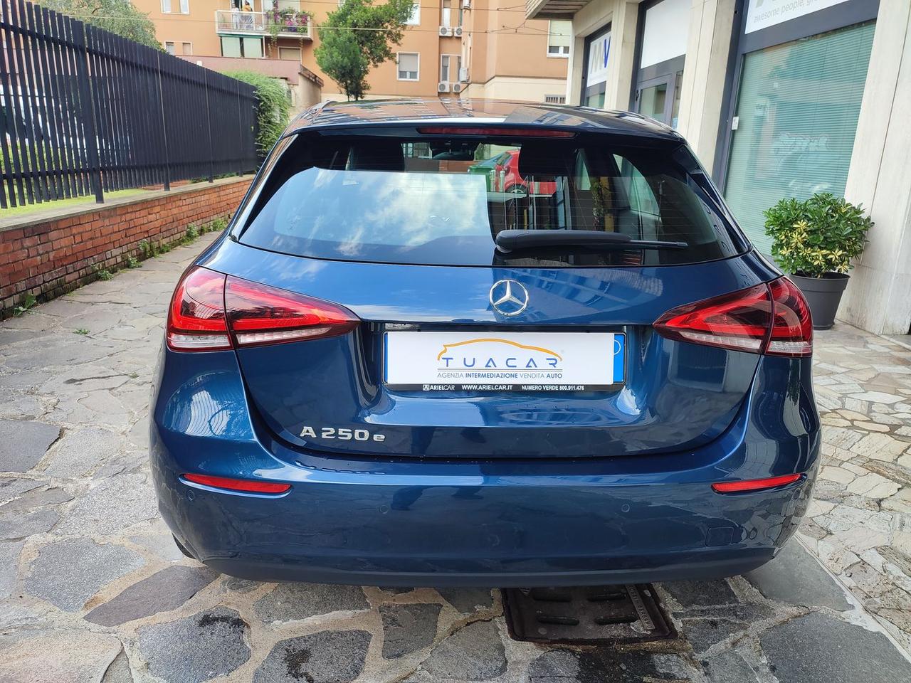 Mercedes-Benz A 250 E PHEV (EQ-Power) - Bus #11194
