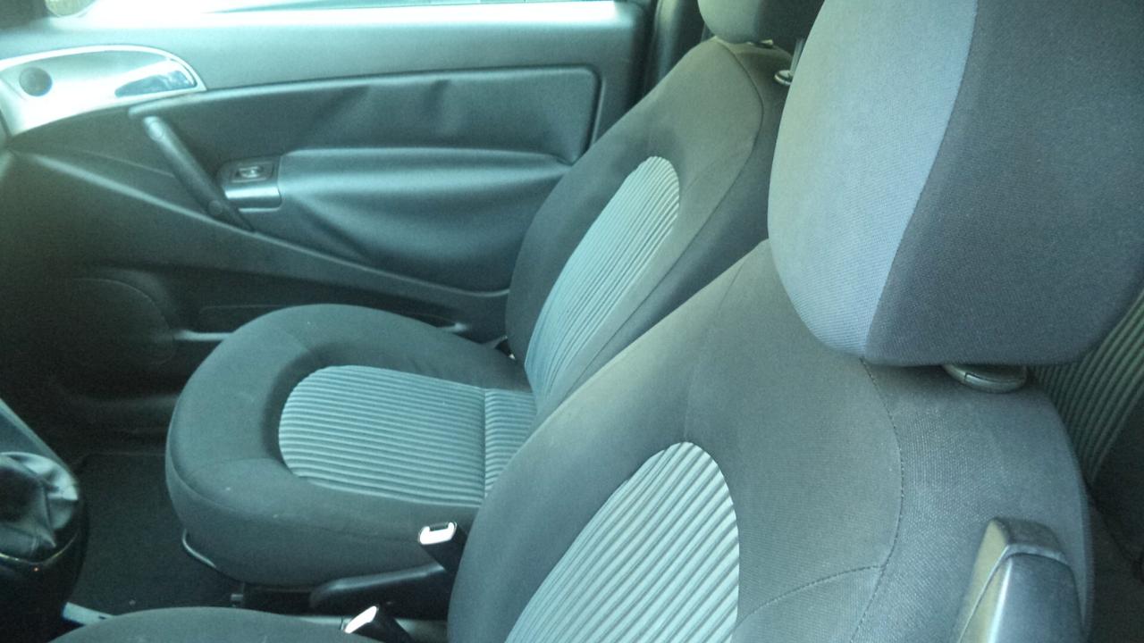 Lancia Ypsilon 1.2 Argento