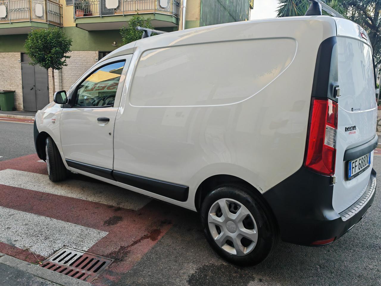 DACIA DOKKER 1.5 DCI DIESEL CV90 KW66