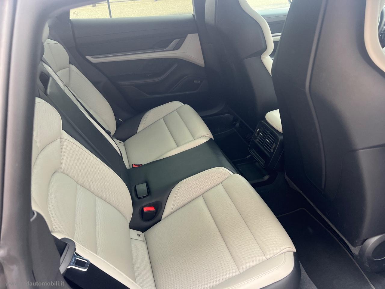 PORSCHE Taycan 4S Sport Turismo TETTO 21 IVA ESPOSTA