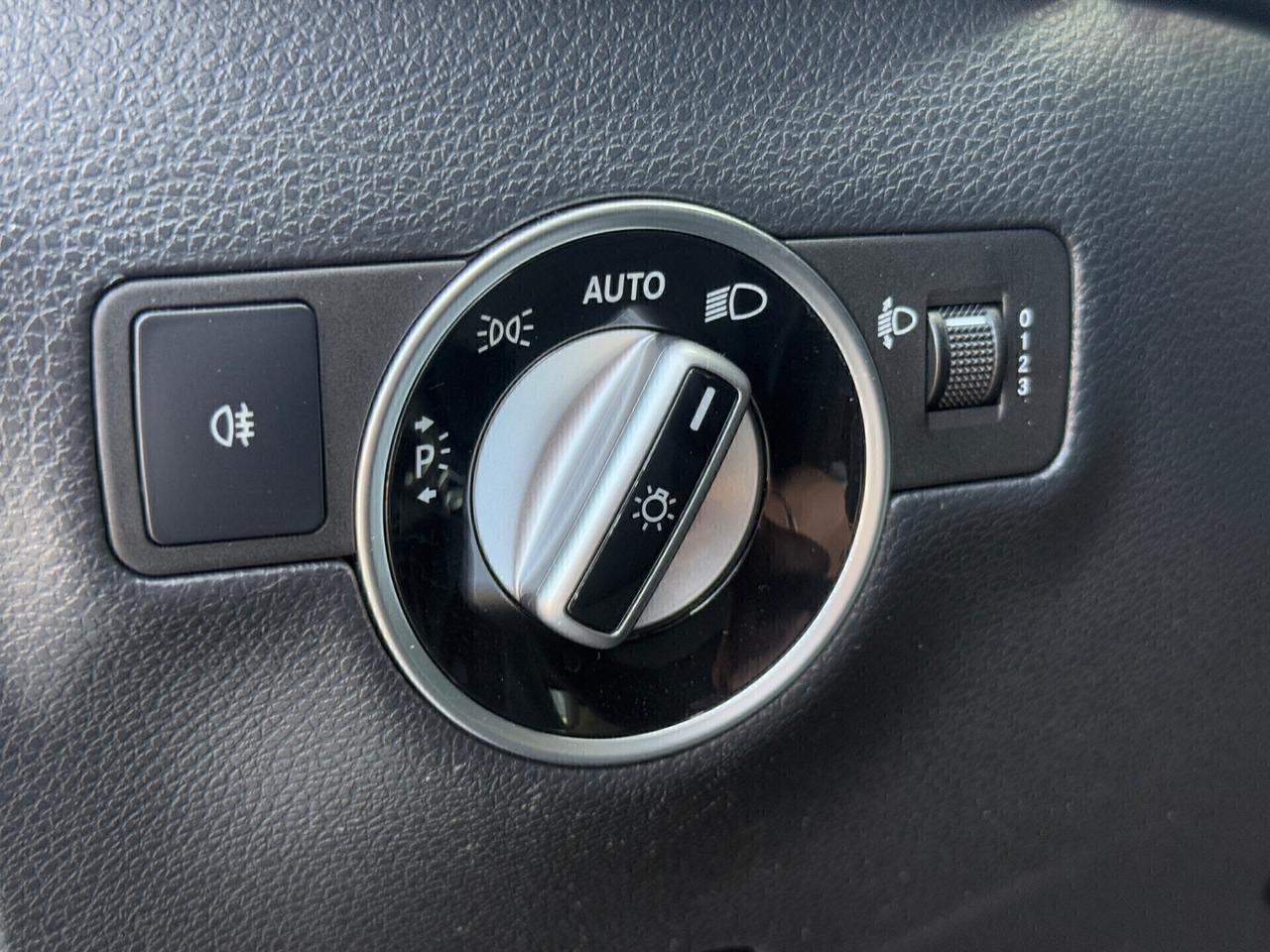 Mercedes-benz B 180 km 95.000 !