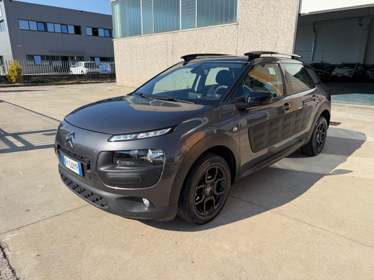 Citroen C4 Cactus BlueHDi 100 Shine