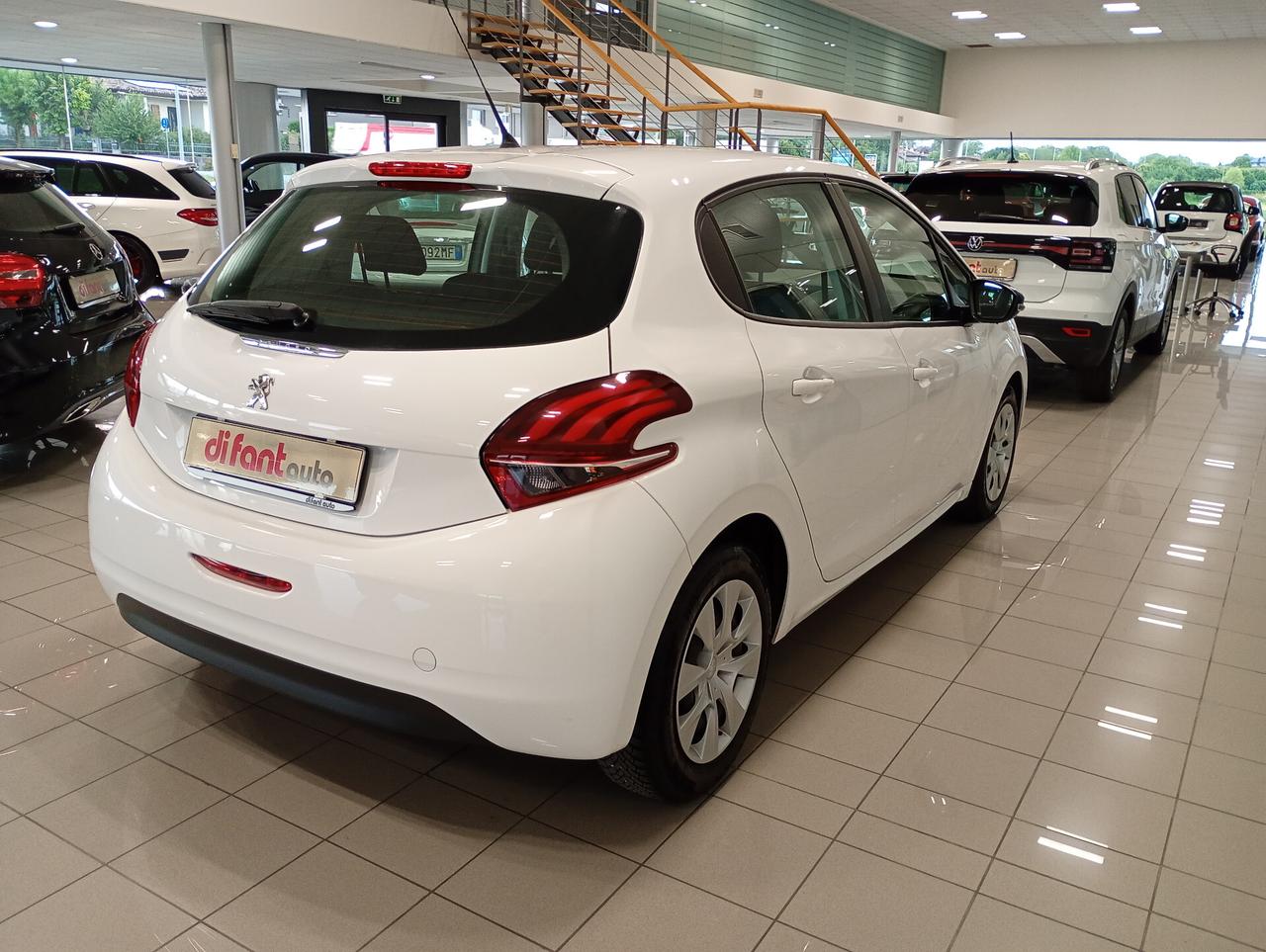 Peugeot 208 PureTech 68 5 porte Access